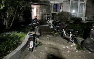 男子与朋友吃酒起争执，竟从10楼扔下绿萝、兰花和不锈钢盆，被刑拘