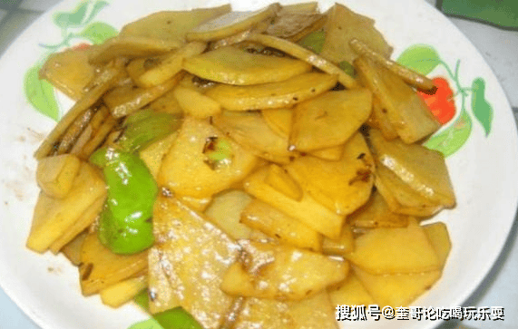 土豆怎样炒好吃又简单