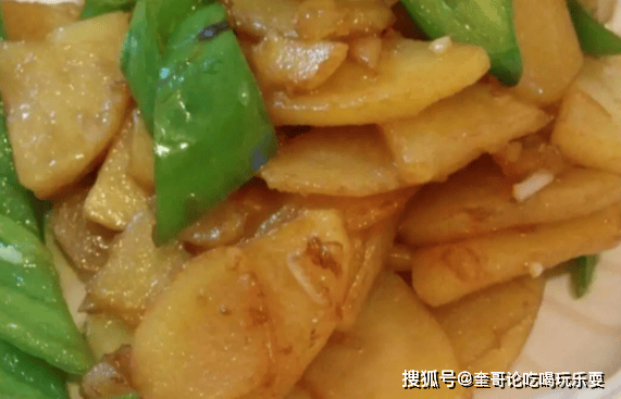 土豆怎样炒好吃又简单