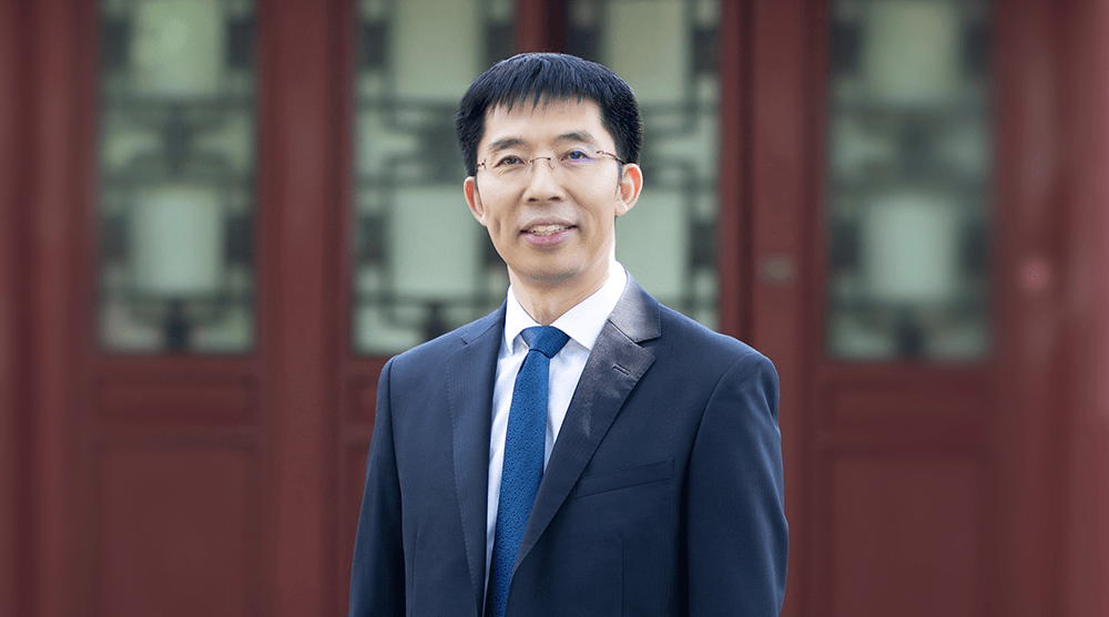 曾嵘出任清华大学常务副校长（正局级）